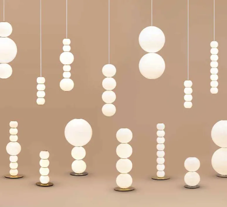 Suspension*Formagenda Suspension, Pearls 311-B, , LED, 2700K, 1200lm, Ø10cm, H34cm - blanc, détails chrome, câble noir