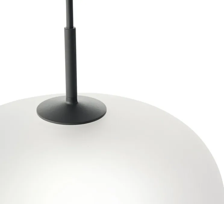 Suspension, Rime, noir, opalin, Ø37cm, H45,5cm - Muuto