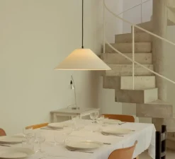 Suspension, Sisisi conicas Planas MT5, blanc, câble noir, Ø64cm, H23cm - Santa & Cole