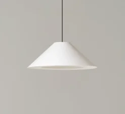 Suspension, Sisisi conicas Planas MT5, blanc, câble noir, Ø64cm, H23cm - Santa & Cole