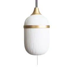 Suspension, Solo Grand Fleur de Kaolin, blanc, laiton brossé, L20cm, H19,5cm - DesignHeure
