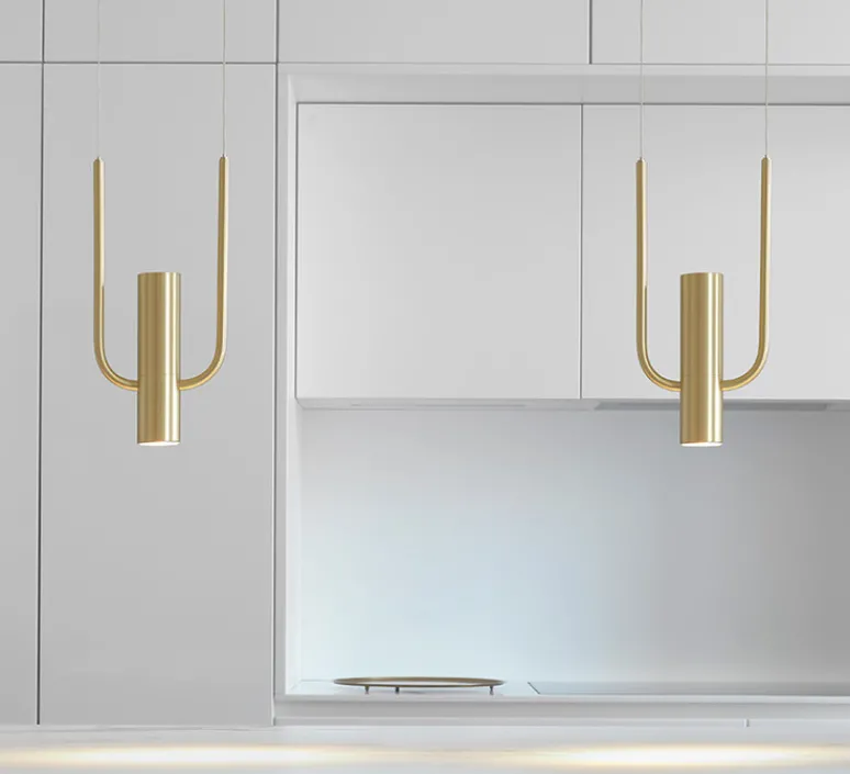 Suspension*CVL Suspension, Storm, satiné, LED, 2700K, 600lm, Ø15,6cm, H48 à 248cm - Laiton