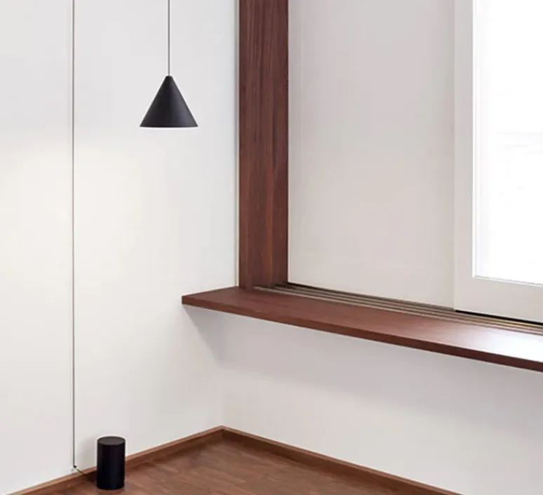 Suspension*Flos Suspension, String Light (cone, 12m, alimentation sol), , LED, 2700K, 1033lm, Ø19cm, H16cm - noir