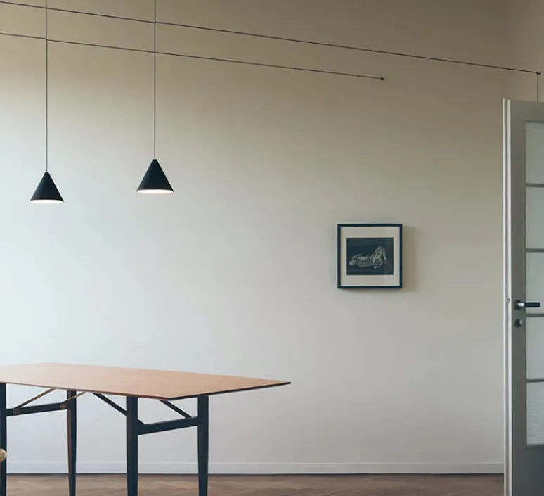 Suspension*Flos Suspension, String Light (cone, 12m, alimentation sol), , LED, 2700K, 1033lm, Ø19cm, H16cm - noir