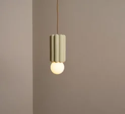 Suspension, Stucco No. 3, vert pistache, Ø10,5cm, H18,5cm - Schneid