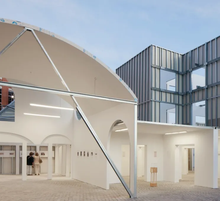 Suspension, Tubo 50 Dali, Low Output, givré, LED, 2700K, 4200lm, L175,2cm, H5cm - O/M Light