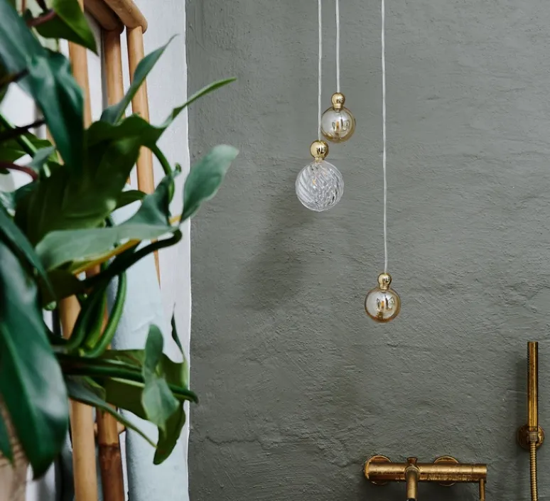 Suspension*Ebb and Flow Suspension, Uva M, pour composition multiple, , Ø7cm, H10cm - or fumé et or brillant